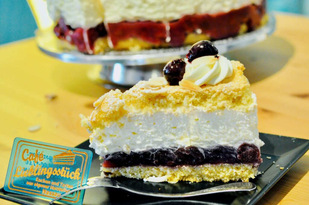 Cafe-Lieblingsstueck-Torten-Kuchen-Sonntag-8.-Maerz-2026-8-1024x680 Café Lieblingsstück: Handgemachte Kuchen mit „Seele“!