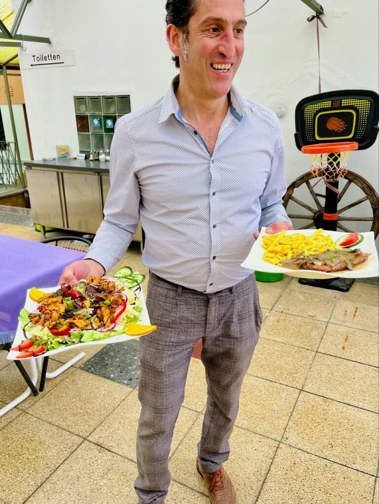 511924242_4284498261832656_5038034035367972548_n-2-769x1024 Klasse Schnitzel, Rumpsteaks und ein frisch Gezapftes - in Laurenburg an der Lahn!