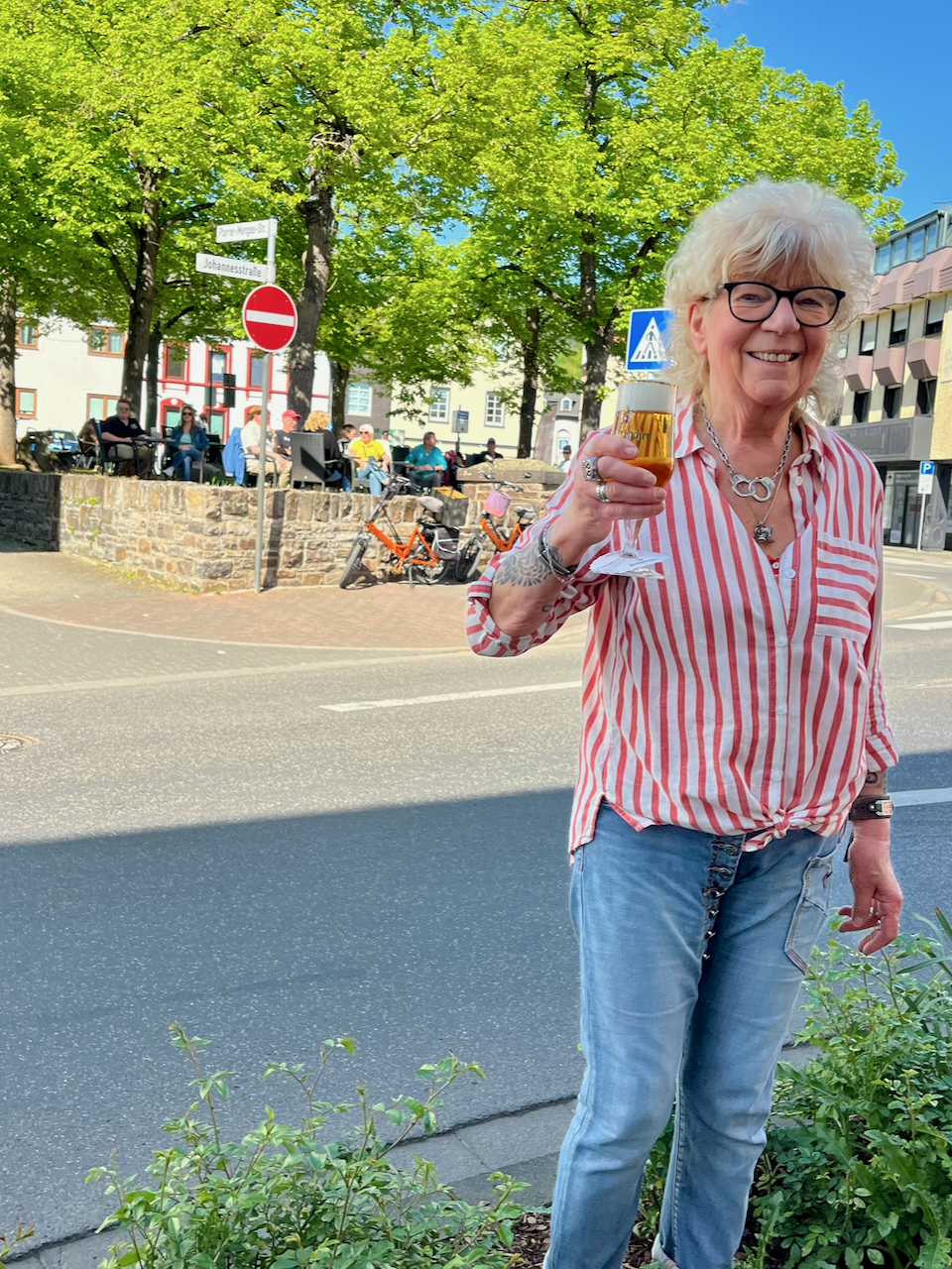 Baarescheeser-Niederlahnstein-2026-3 Kneipe pur! Rosi – und ihr Baareschesser in Niederlahnstein sind echte Originale ihrer Zunft