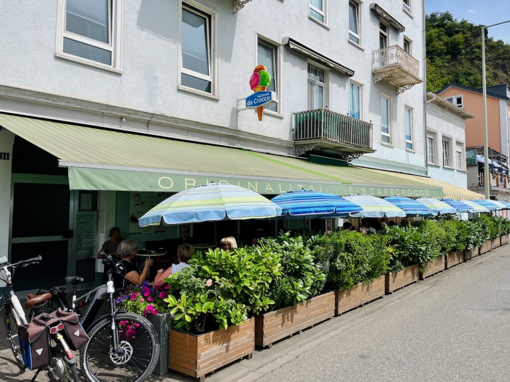 Eisfafe-Crocco-Bad-Ems-2025-14-1024x768 Eiscafé Crocco - original italienisch - zu 100%!