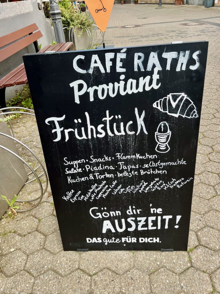 Cafe-Raths-Diez-2026-3-768x1024 Das "neue" Café Raths in Diez - verbindet kölsches Flair mit weltoffener & lokal verwurzelter Bodenständigkeit