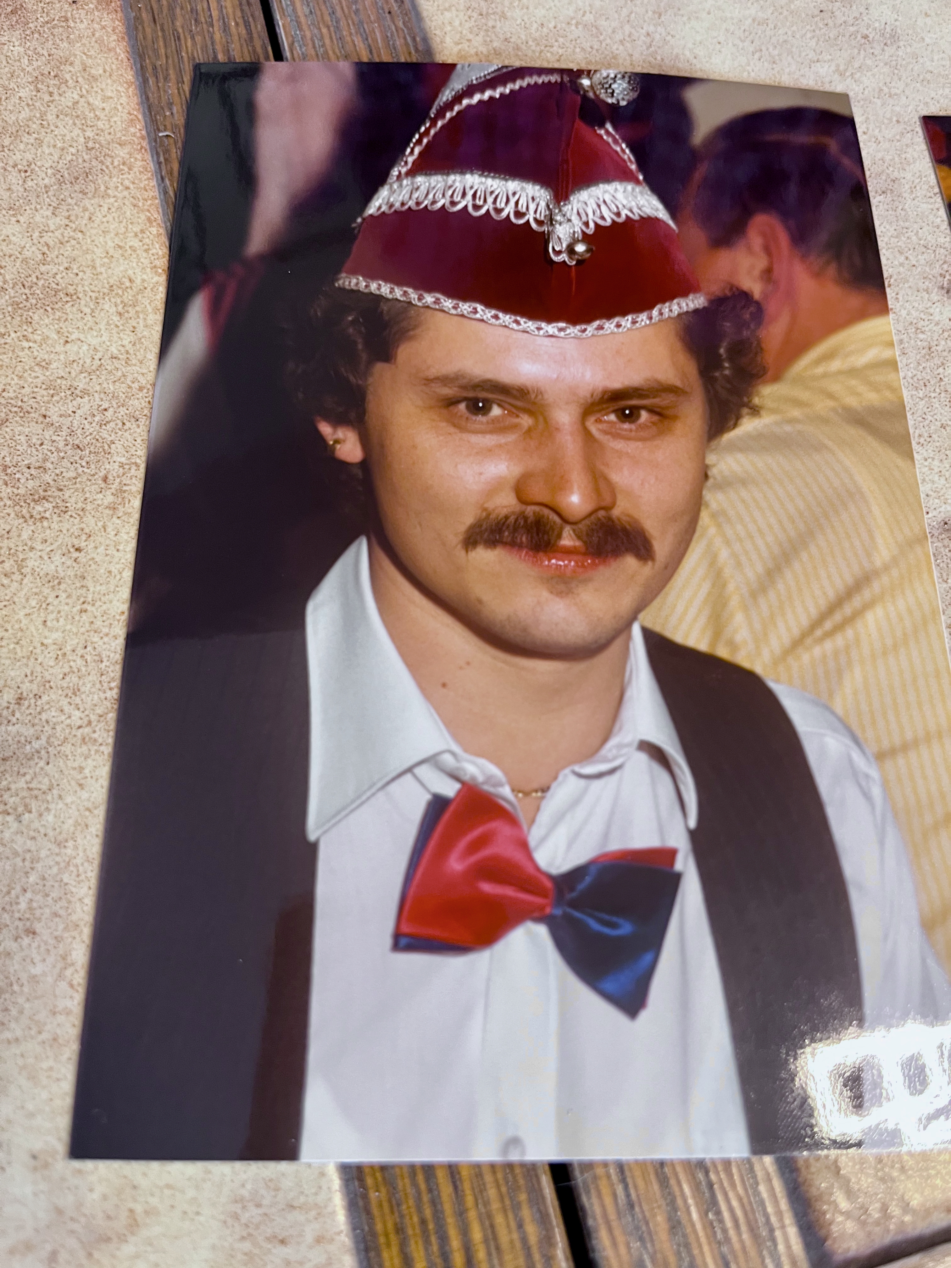 Kulturgut-im-Rhein-Lahn-Kreis-–-Kappensitzung-in-Gutenacker-ist-kulturelles-Highlight-seit-1981-15 Kulturgut im Rhein-Lahn-Kreis! Kappensitzung in Gutenacker ist kulturelles Highlight seit 1981