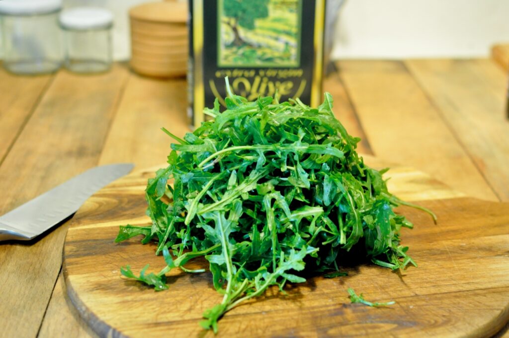 Rucolapesto-mit-Annemarie-Imgrund-2026-22-1024x681 Rucola aus dem eigenen Garten wird zu(r) Pesto - Küchensession mit Annemarie Imgrund