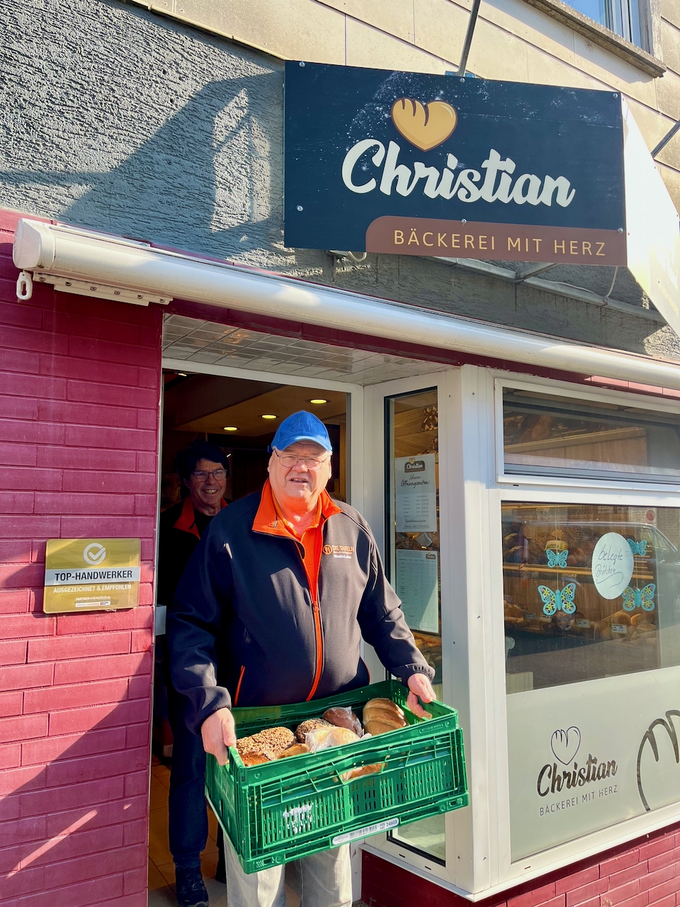 Tafel-Nastaetten-Baeckerei-Christian-Mai-2026-4 Bäckerei Christian in Miehlen gibt gute Brote & Backwaren an die Tafel in Nastätten