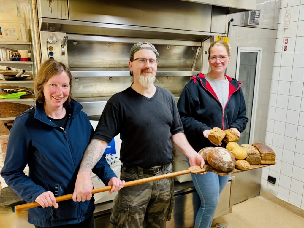 Marina-Schuster-Baeckerei-Christian-Miehlen-Juni-2026-8-1024x769 Kooperation vereinbart! Marina Schuster zu Besuch in der Backstube bei der Bäckerei Christian in der Haargasse 13 in Miehlen