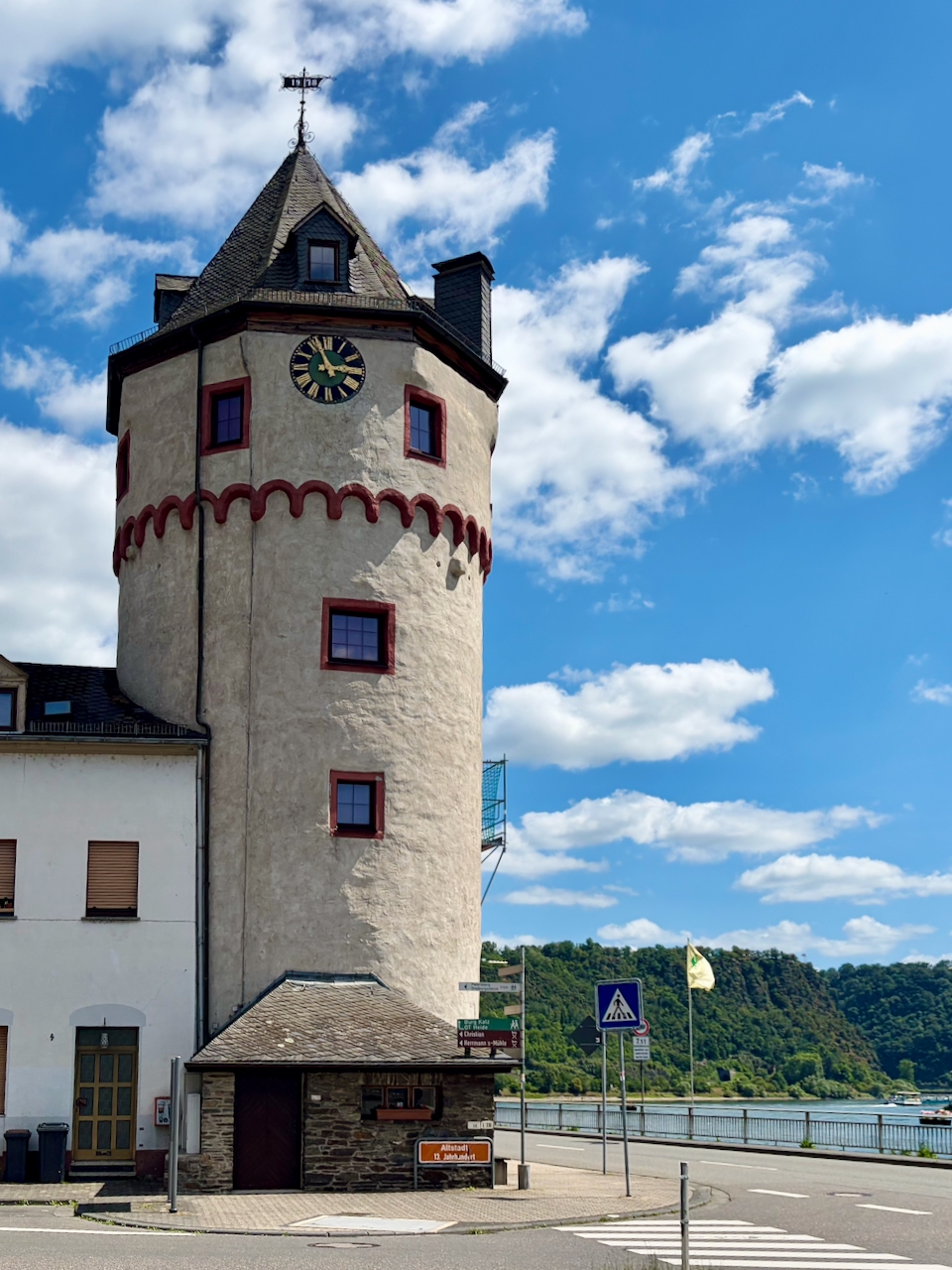 Schiffchen-St.-Goarshausen-Juni-2026-43 Die Altstadt von St. Goarshausen - wie aus einem Ausflug ein schönes Erlebnis wird, das lange in Erinnerung bleibt.