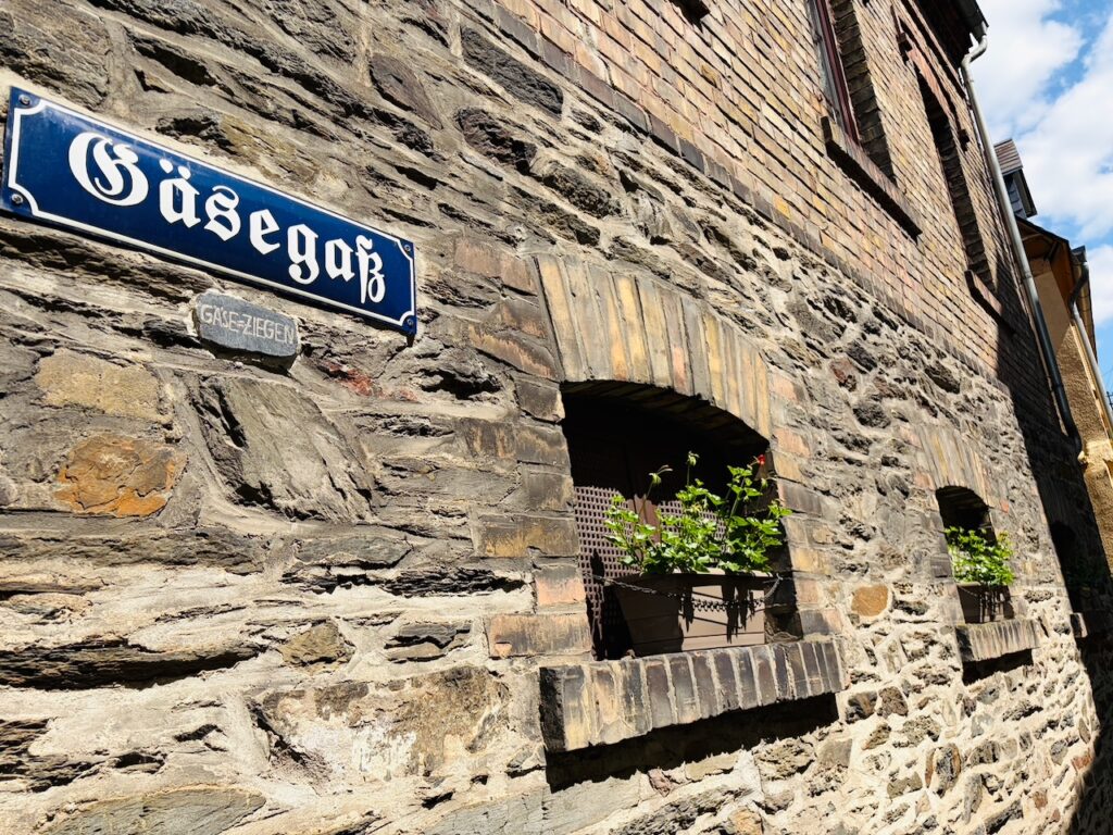 Schiffchen-St.-Goarshausen-Juni-2026-62-1024x768 Die Altstadt von St. Goarshausen - wie aus einem Ausflug ein schönes Erlebnis wird, das lange in Erinnerung bleibt.