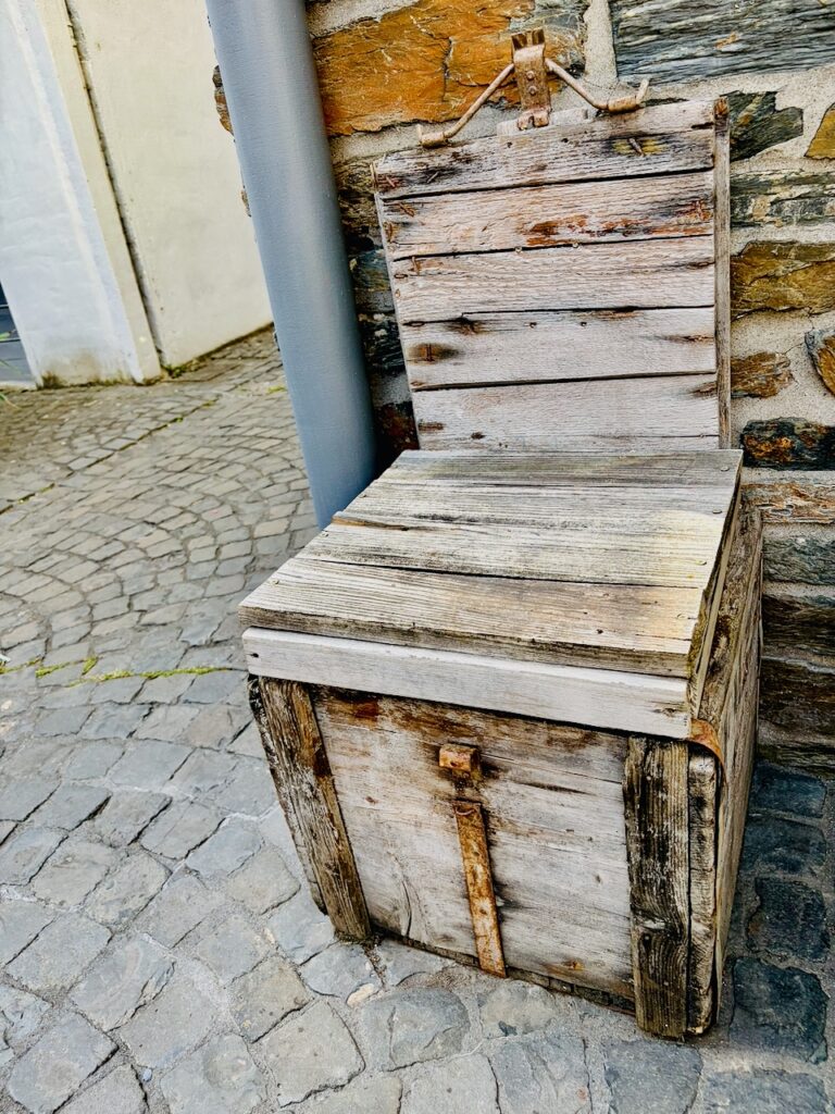 Schiffchen-St.-Goarshausen-Juni-2026-84-768x1024 Die Altstadt von St. Goarshausen - wie aus einem Ausflug ein schönes Erlebnis wird, das lange in Erinnerung bleibt.
