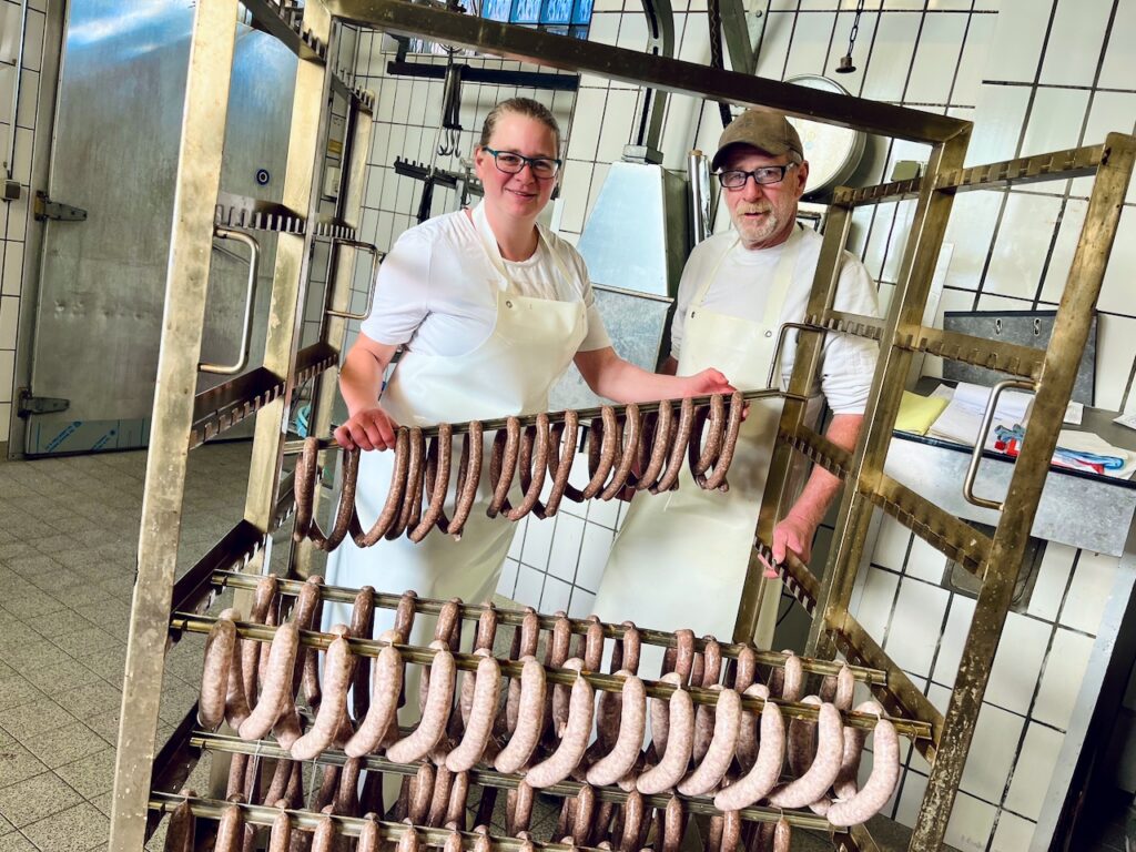 Metzgerei-Reh-Martin-Lange-2026-40-1024x768 Dorfmetzgerei Reh in Altendiez – dort, wo Wurst & Fleisch noch nach Handwerk und Heimat schmecken
