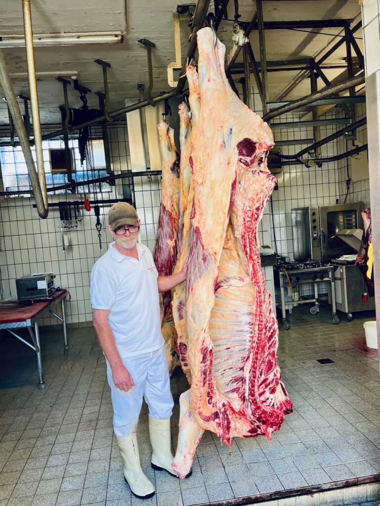 Metzgerei-Reh-Martin-Lange-2026-6-1-769x1024 Dorfmetzgerei Reh in Altendiez – dort, wo Wurst & Fleisch noch nach Handwerk und Heimat schmecken