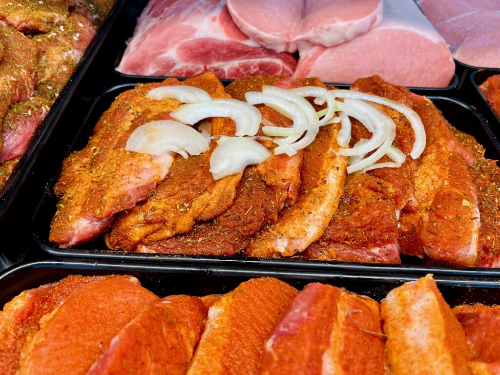 Metzgerei-Reh-Martin-Lange-2026-93-1024x768 Dorfmetzgerei Reh in Altendiez – dort, wo Wurst & Fleisch noch nach Handwerk und Heimat schmecken