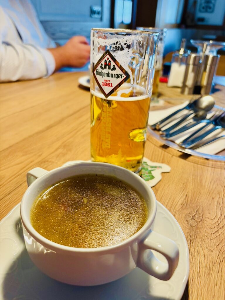 Gasthaus-Zur-Rose-Miehlen-2026-5-768x1024 Mittagstisch im Gasthaus Zur Rose in Miehlen war eine Freude