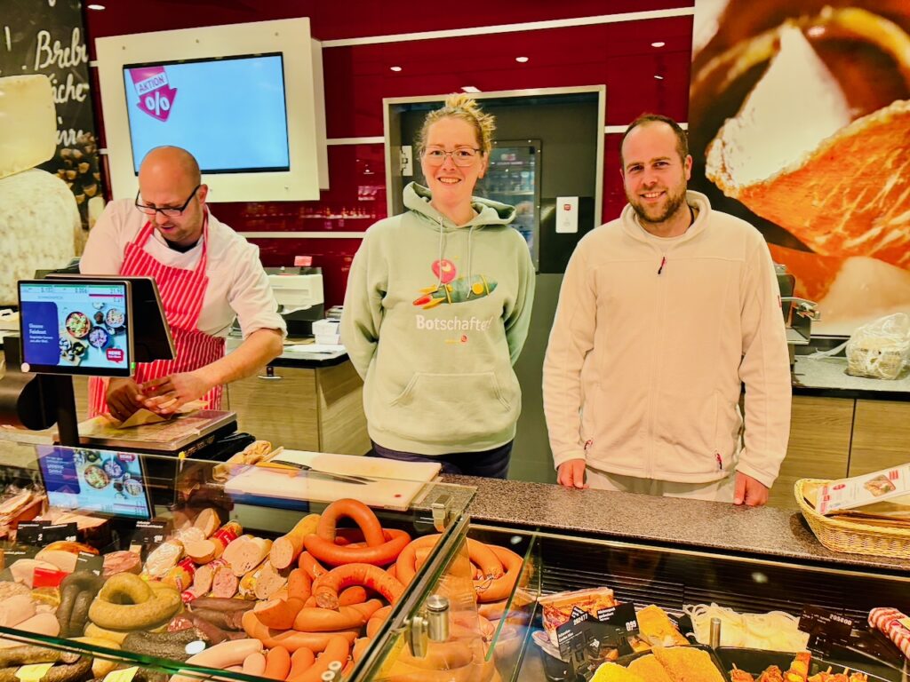Marina-Schuster-Metzger-Nico-Schuhmacher-2026-4-1024x768 Ein Handschlag besiegelt neue regionale Kooperation zwischen Marina Schuster & Metzger Nico Schuhmacher