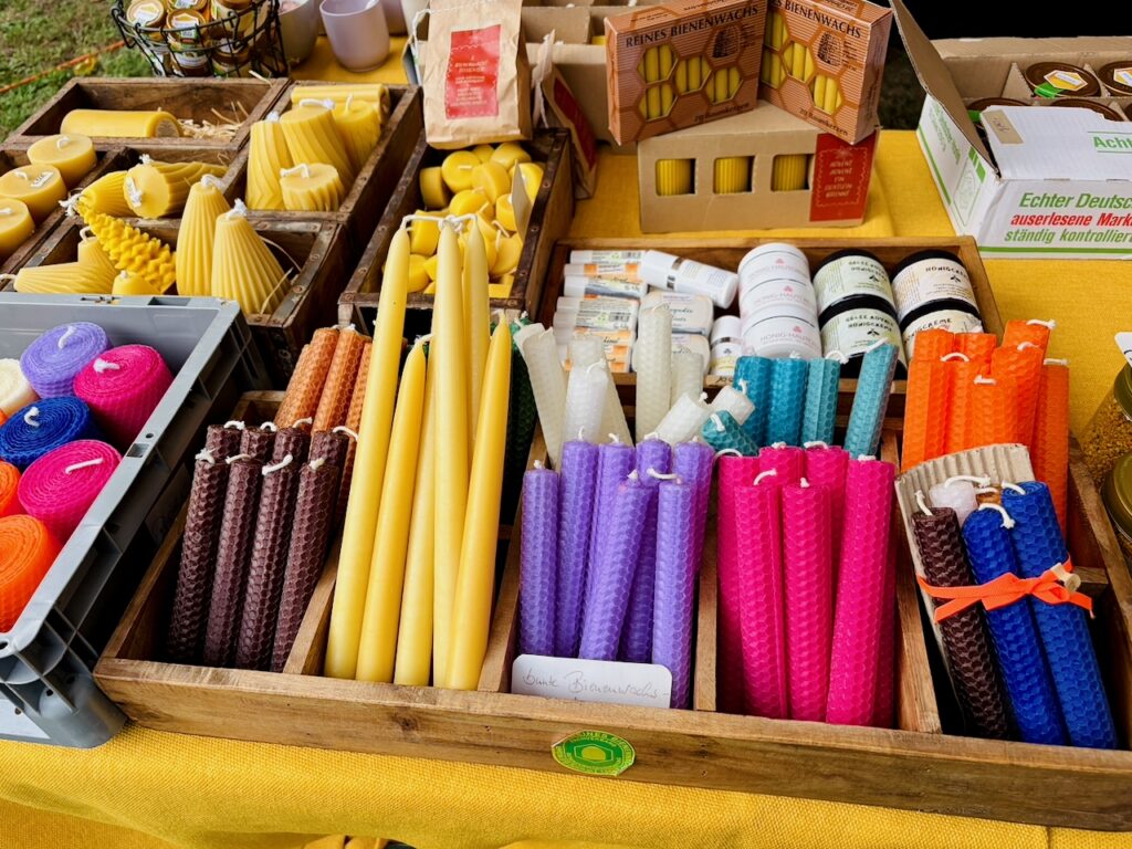 1.-Wochenmarkt-in-Lahnstein-im-Schillerpark-2026-20-1024x768 Start zum neuen Lahnsteiner Wochenmarkt im Schillerpark erfolgreich – großer Ansturm und gute Stimmung