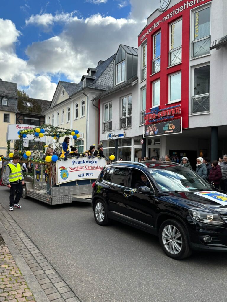 864772967_29516947864579202_8353599513118034729_n-768x1024 Fotos vom Umzug Oktobermarkt 2026 in Nastätten