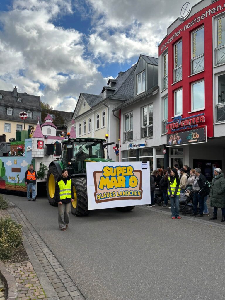 865049258_29516959444578044_181152183306782448_n-768x1024 Fotos vom Umzug Oktobermarkt 2026 in Nastätten