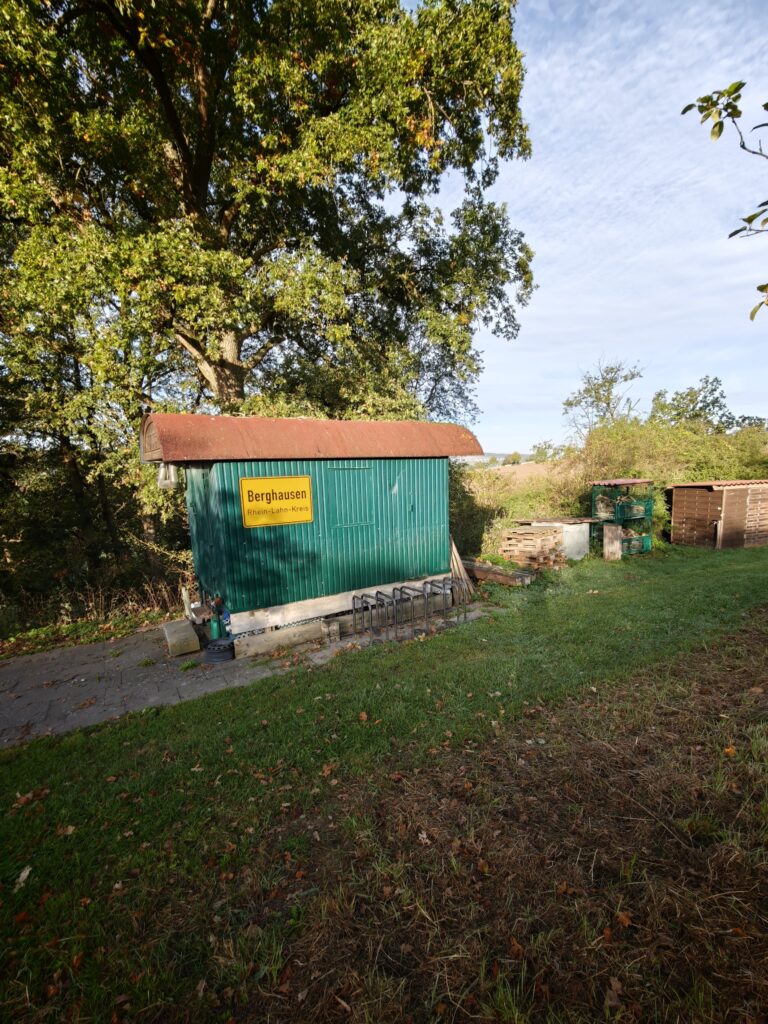 Bauwagen_Berghausen-768x1024 Berghausen: ein glückliches Dorf im Einrich