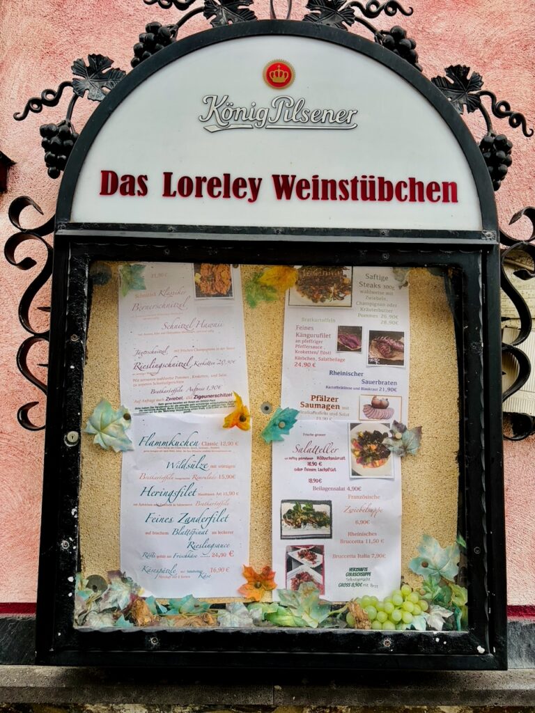 Loreley-Weinstuebchen-St.-Goarshausen-2026-60-768x1024 Loreley Weinstübchen – dort, wo die Wirtin noch selbst kocht