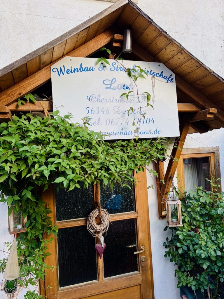 Weinlese-Weingut-Loos-Doerscheid-2026-2-768x1024 Weingut Loos in Dörscheid - wo sich Schiefer, Sonne und Handwerk in feinen Weinen ausdrücken